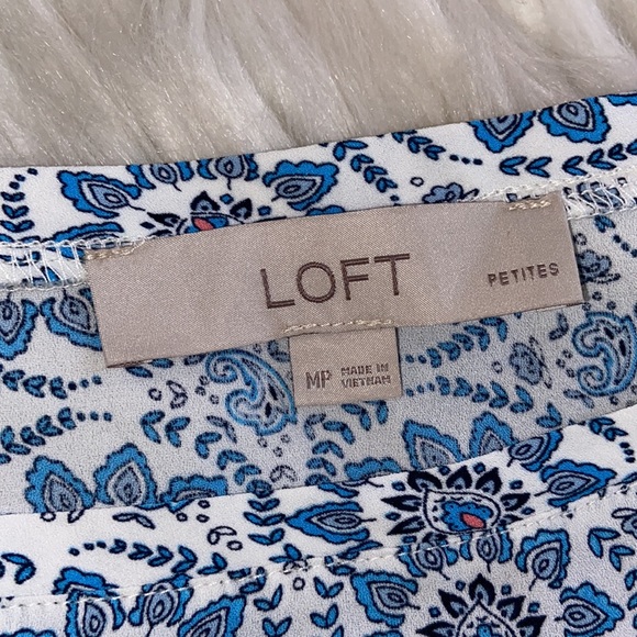 LOFT Short Sleeve Tulip Back Top Size Medium Petites - Picture 8 of 14